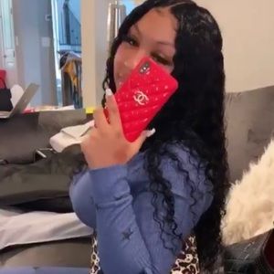 Meet your Posher, Kiara